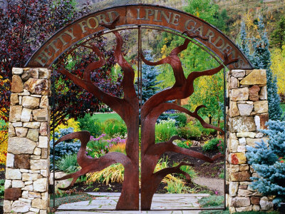 gate at betty ford alpine garden