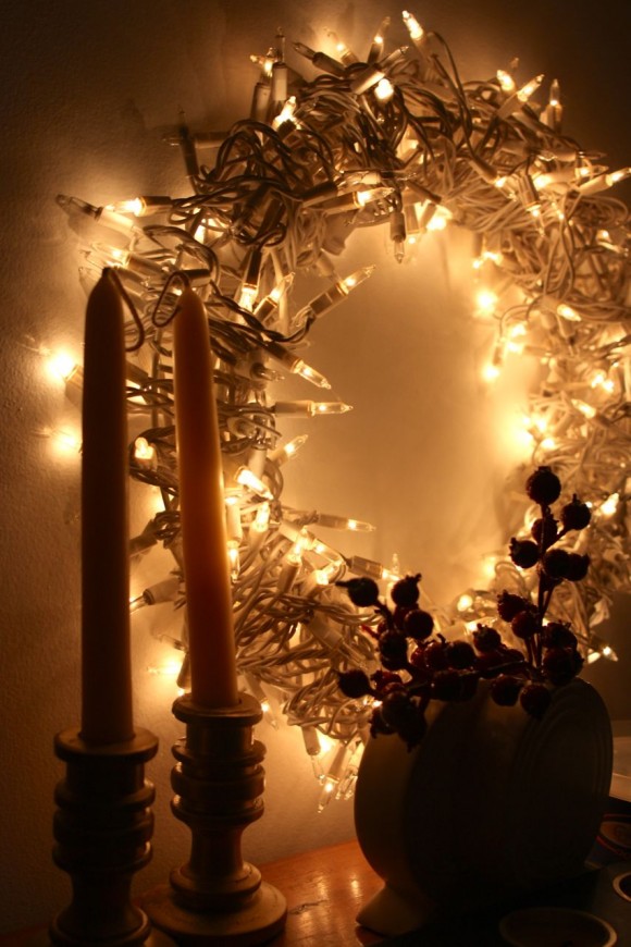 holiday lights on wreath frame www.pithandvigor.com