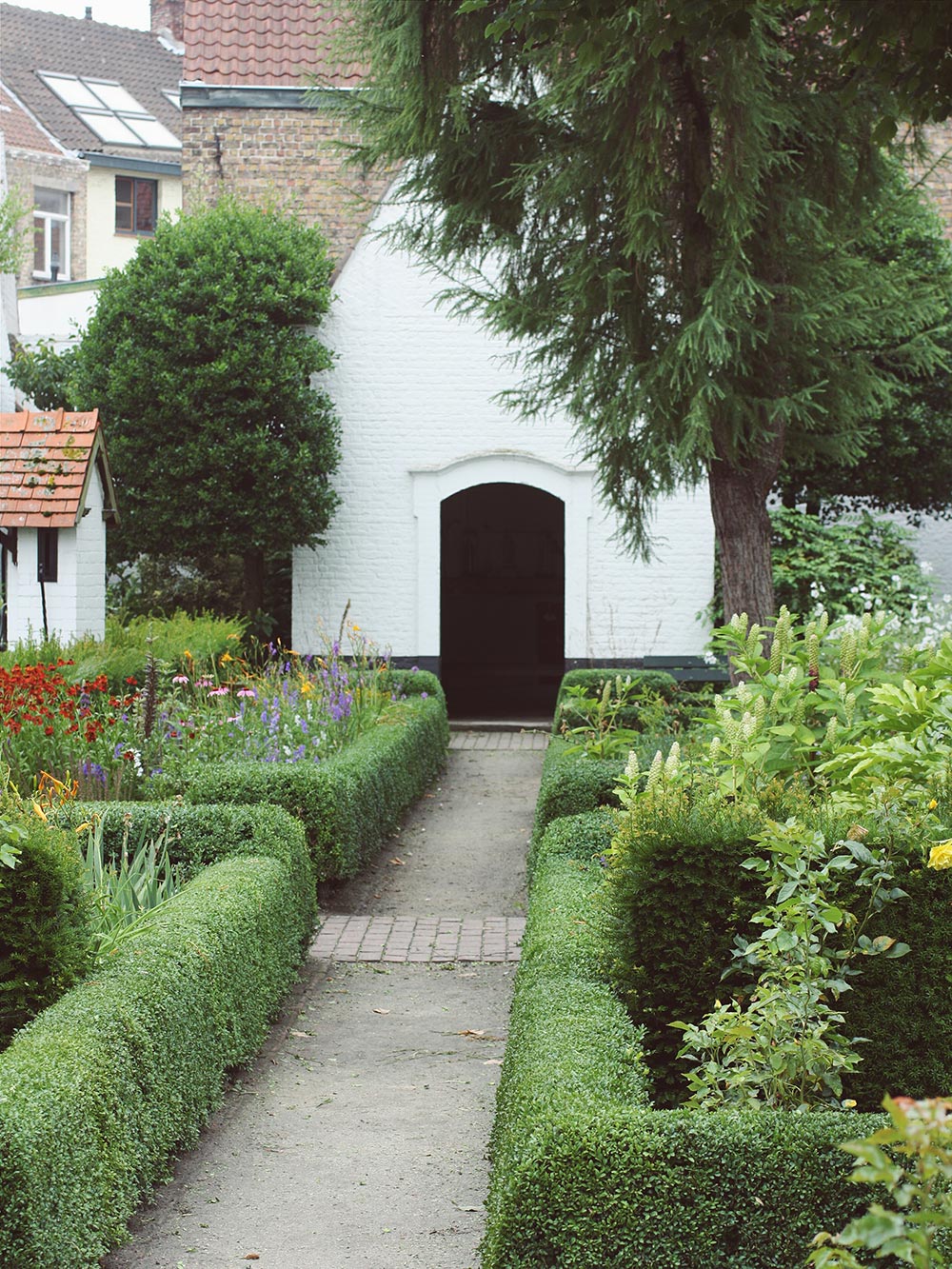 Godhus Gardens in Belgium by Rochelle Greayer pithandvigor